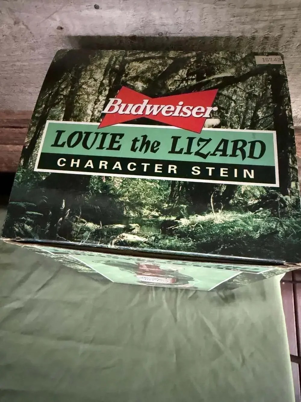 Vintage 1997 Budweiser Louie The Lizard Character Beer Stein with Box